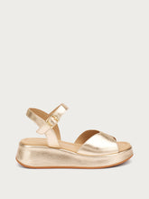 Laminated leather platform sandals - Platinum | FRAU