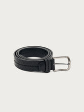 Leather belt with decorative top-stitching - Black | FRAU