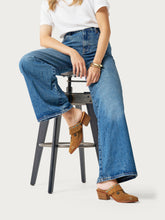 Sabot aus Veloursleder mit Fransen - Roggen | FRAU