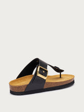 Zehenstegpantolette aus Leder mit Schnalle - Schwarz | FRAU