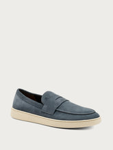 Suede slip-ons - SIBERIAcream | FRAU