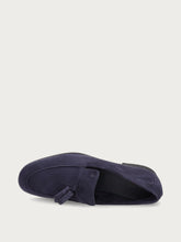 Mocassino destrutturato in suede con nappine - Blu | FRAU