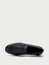 Mocassino con morsetto destrutturato in pelle - Blu | FRAU