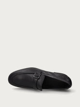 Deconstructed leather loafers with buckle - Black | FRAU