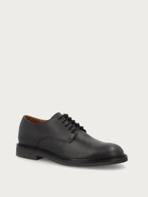 Leather lace-ups with contrasting outsole - Black | FRAU
