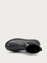 Leather Chelsea boots with grooved sole - BLACKblack | FRAU