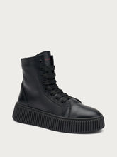 Leather combat boots with grooved sole - BLACKblack | FRAU