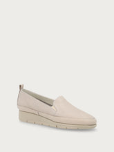 ComfortTech-Slip-On aus Leder - Cremeweiß | FRAU
