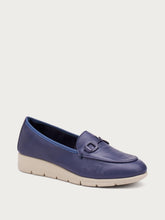 ComfortTech leather loafers with clasp detail - Navy Blue | FRAU