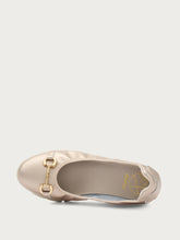 Comfort ballet flats in laminated leather - Platinum | FRAU