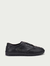 Laser-etched leather sneakers - Black | FRAU