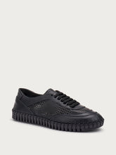 Laser-etched leather sneakers - Black | FRAU