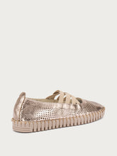 Ballerinas aus gelasertem laminiertem Leder - Platin | FRAU