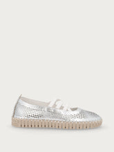 Laser-etched laminated leather ballet flats - Silver | FRAU
