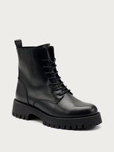 Combat boots with lug sole - Black | FRAU