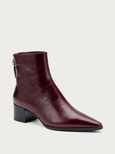 Heeled ankle boots in creased-effect shiny leather - Bordeaux | FRAU