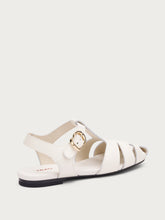 Fisherman-Sandalen aus Leder - Off White | FRAU
