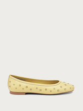 Ballerinas mit Nieten - Mimose | FRAU