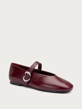 Creased semi-polished leather ballet flats - Bordeaux | FRAU