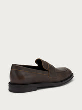 Distressed-effect saddle loafers - Antique Brown | FRAU