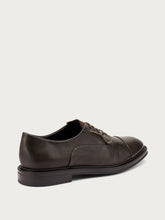 Distressed-effect leather Oxfords - Antique Brown | FRAU