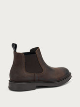 Distressed leather Chelsea boots with tonal elastic - Brown | FRAU
