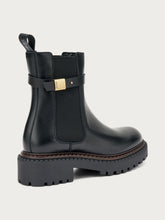 Leather Chelsea boots with strap and double welt sole - Black | FRAU