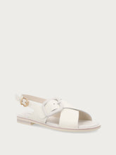 Leather sandals with tonal buckle - Off White | FRAU