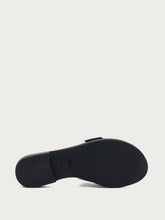 Leather sliders with buckle - Ionio | FRAU