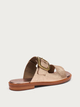 Laminated leather sliders with buckle - Champagne | FRAU