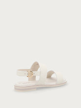 Minimalistische Sandalen aus Leder - Off White | FRAU
