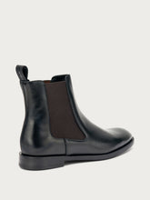 Elegant plain leather Chelsea boots - Black | FRAU