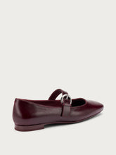 Leather ballet flats with a semi-square toe - Bordeaux | FRAU