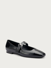 Leather ballet flats with a semi-square toe - Black | FRAU
