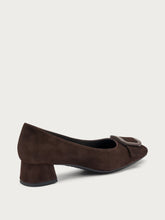 Suede pumps with tonal buckle - Cocoa | FRAU