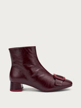 Creased-effect leather ankle boots with heels - Bordeaux | FRAU