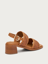 Raffia sandals with block heel - Caramel | FRAU