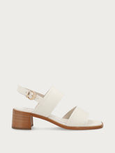 Sandale aus Leder mit Blockabsatz - Off White | FRAU