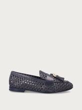 Mocassino in pelle intrecciata con nappine - Blu Navy | FRAU