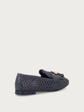 Mocassino in pelle intrecciata con nappine - Blu Navy | FRAU