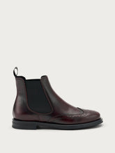 Finished leather Chelsea boots with wing-tip design - Bordeaux | FRAU