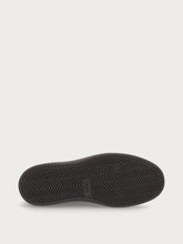 Slip-on uomo in pelle scamosciata testa di moro - Pepe | FRAU