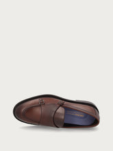 Men's airbrushed brown calfskin double-buckle loafers - Walnut | FRAU