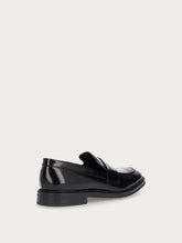 Men's elegant midnight blue polished calfskin loafers - Blue | FRAU