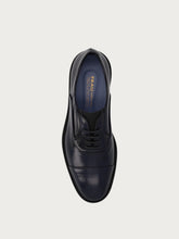 Elegant men's Oxford shoes in polished blue calfskin - Blue | FRAU