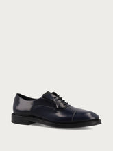 Elegant men's Oxford shoes in polished blue calfskin - Blue | FRAU