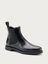 Women's minimal black leather Beatle boots - Black | FRAU