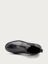 Women's minimal black leather Beatle boots - Black | FRAU