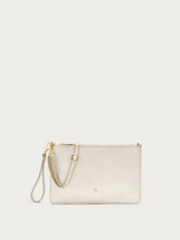 Pochette aus laminiertem Leder - Platin | FRAU