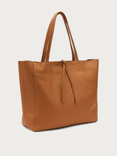 Soft leather shopping tote - Wood | FRAU